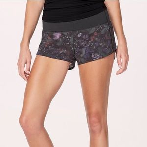 FLASH SALE!! Lululemon Speed Up Shorts